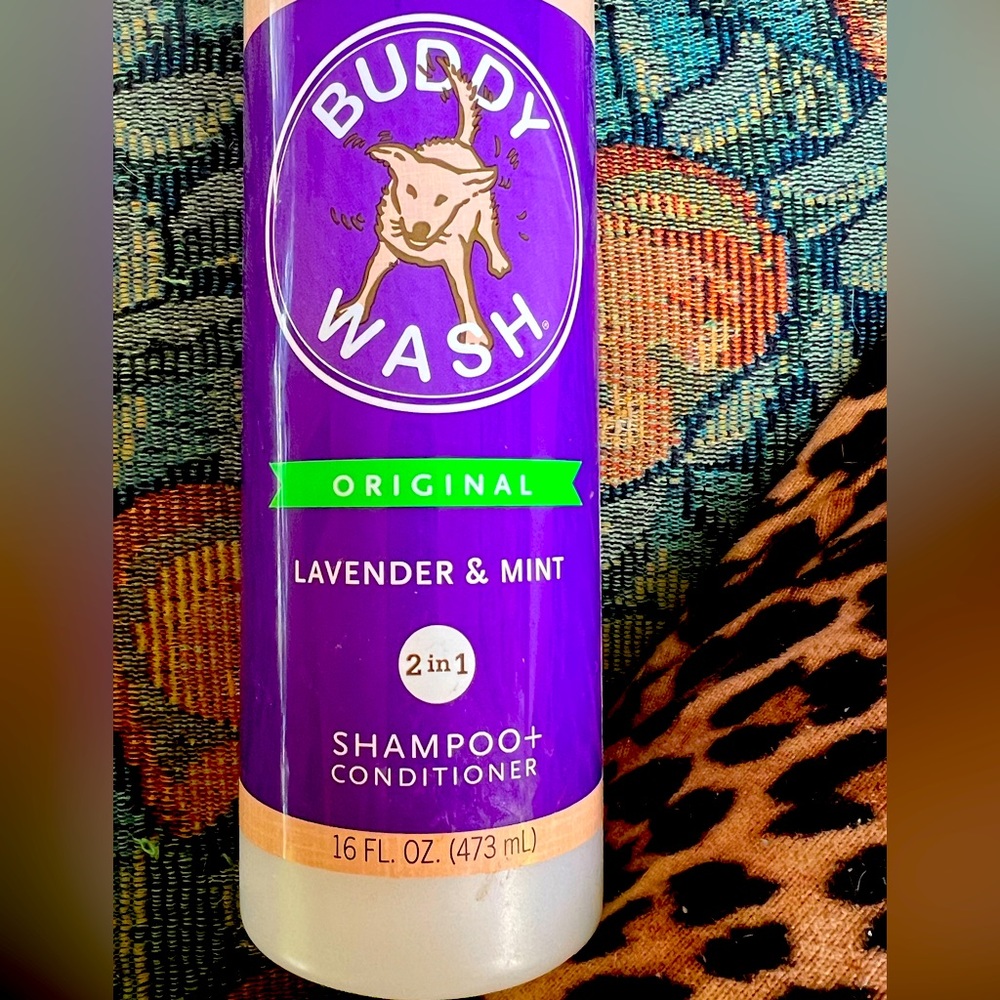 NWOT Canine Buddy Wash Lavender and mint shampoo and conditioner 16 fluid ounces